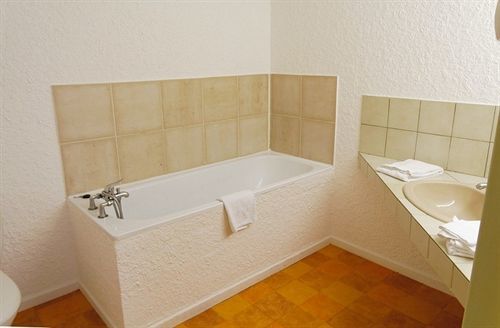 Cit'Hotel Du Tigre Verdun-sur-Meuse Eksteriør billede