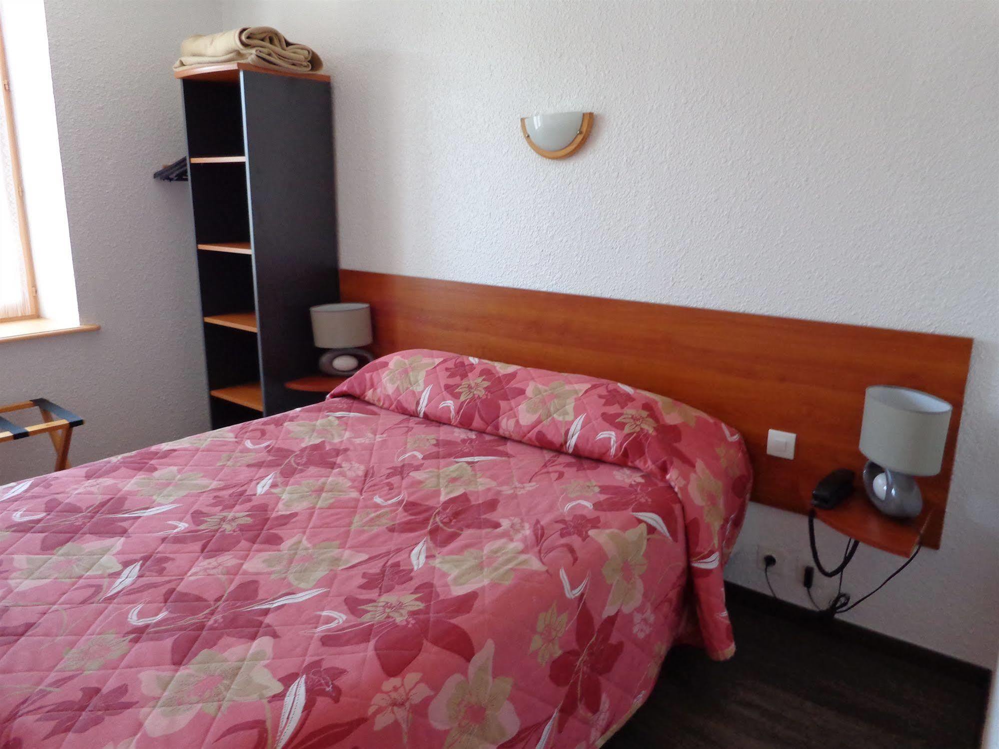 Cit'Hotel Du Tigre Verdun-sur-Meuse Eksteriør billede