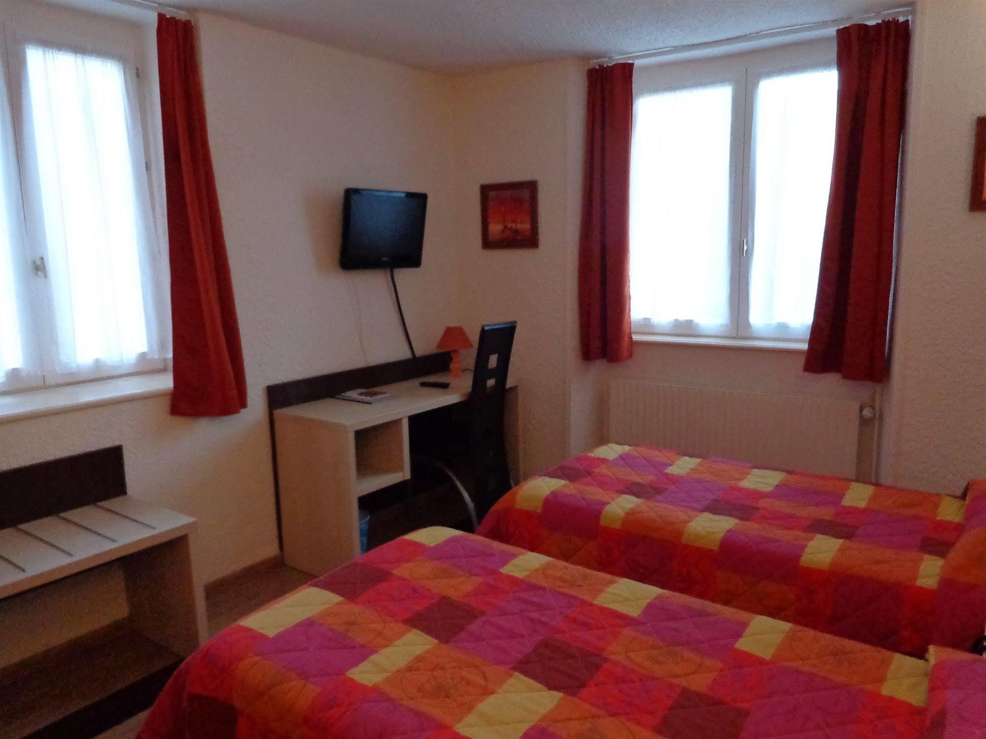 Cit'Hotel Du Tigre Verdun-sur-Meuse Eksteriør billede